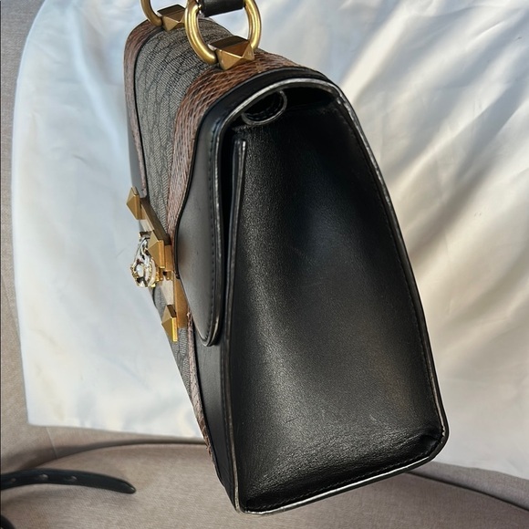 GUCCI Medium GG Supreme Osiride Python Trim Top Handle Bag - Picture 4 of 16